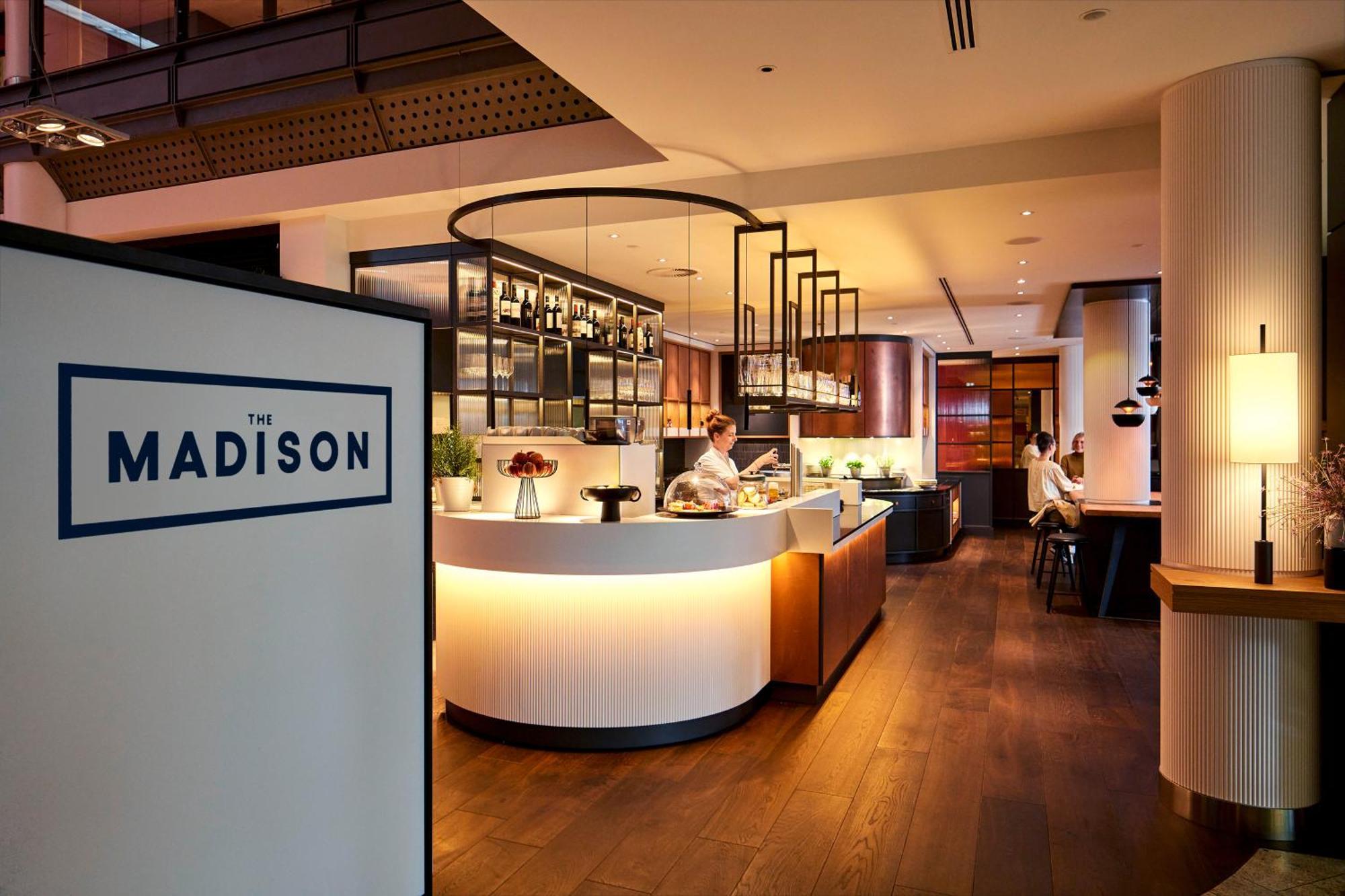 The Madison Hotel Hamburg Exterior foto